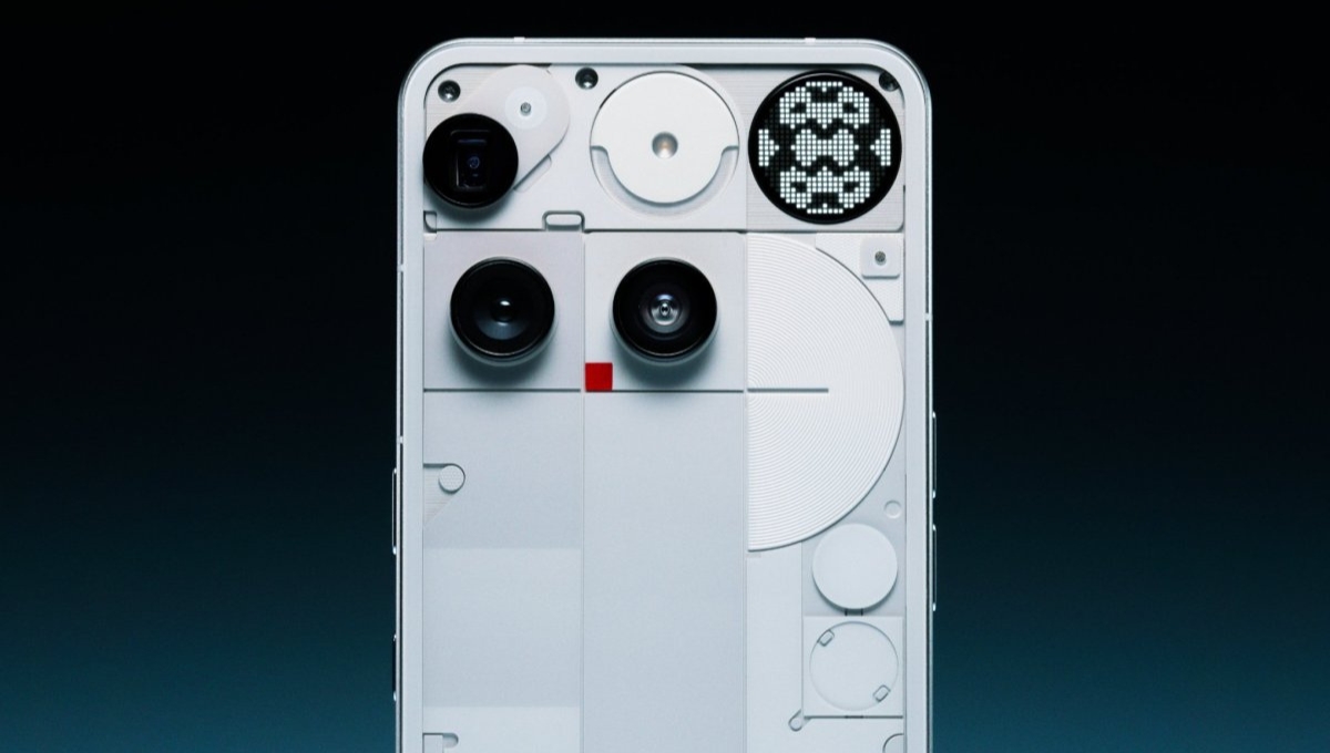 Nothing Phone (3): Stunning Transparent Design, Snapdragon 8s Gen 4 and 5500mAh Battery Starting 49,999