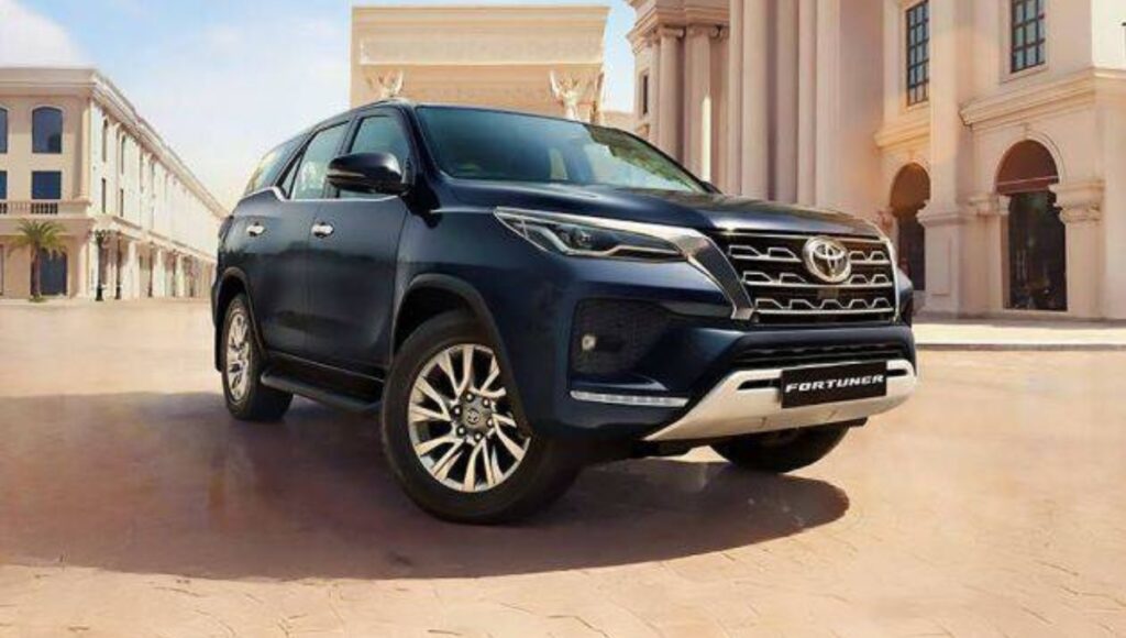 7-Seater Car at Just ₹4.99 Lakh, Impressive Mileage and Premium Features