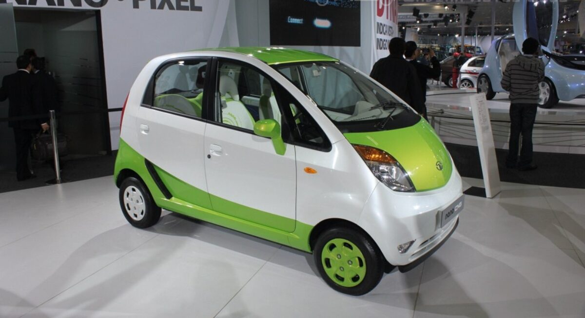 Tata Nano CNG emax: Affordable Green Car with 36 km/kg Mileage Starting at ₹2.45 Lakh