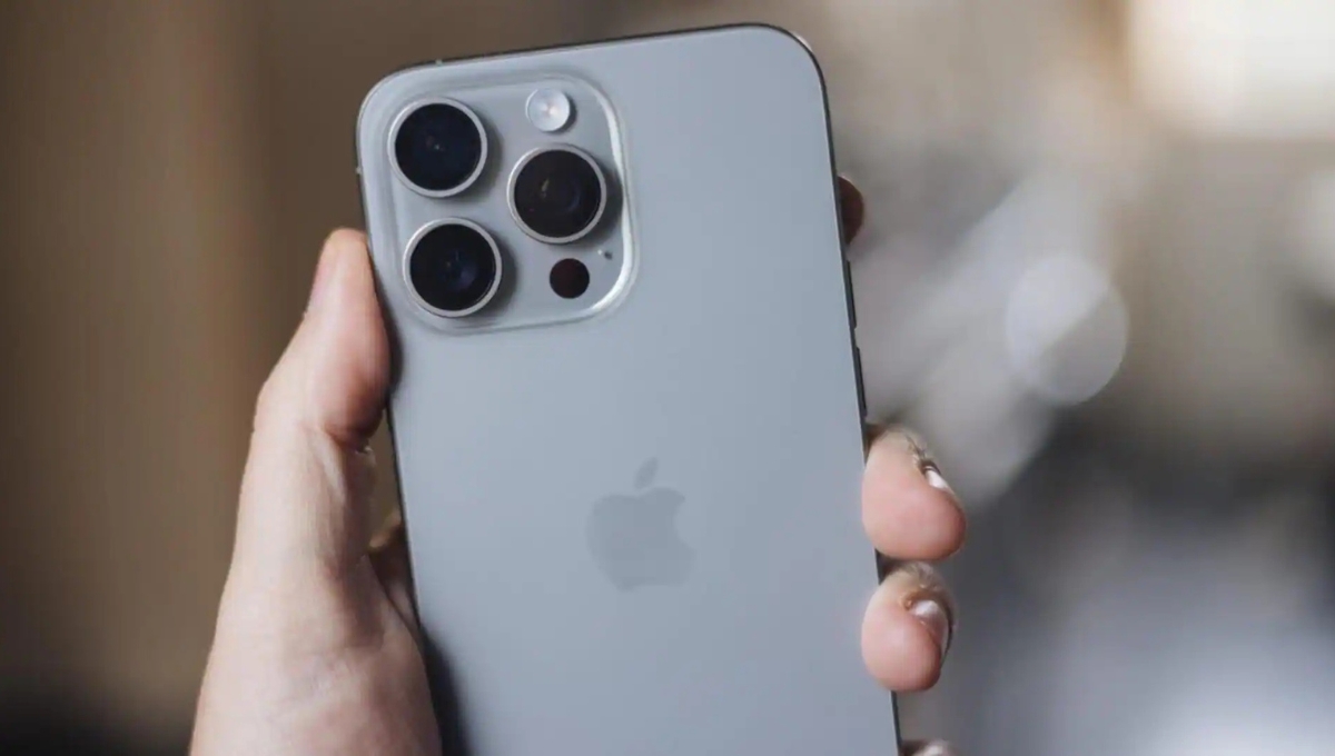 Apple iPhone 16 Pro Max: Now just Rs1,79,999 with 1TB storage and 48MP triple camera!