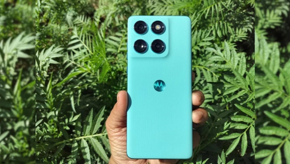 Motorola Edge 60: 50MP рдХреИрдорд░рд╛, 120Hz рдбрд┐рд╕реНрдкреНрд▓реЗ рдФрд░ 5500mAh рдмреИрдЯрд░реА рдЬрд╛рдиреЗрдВ рдХреАрдордд