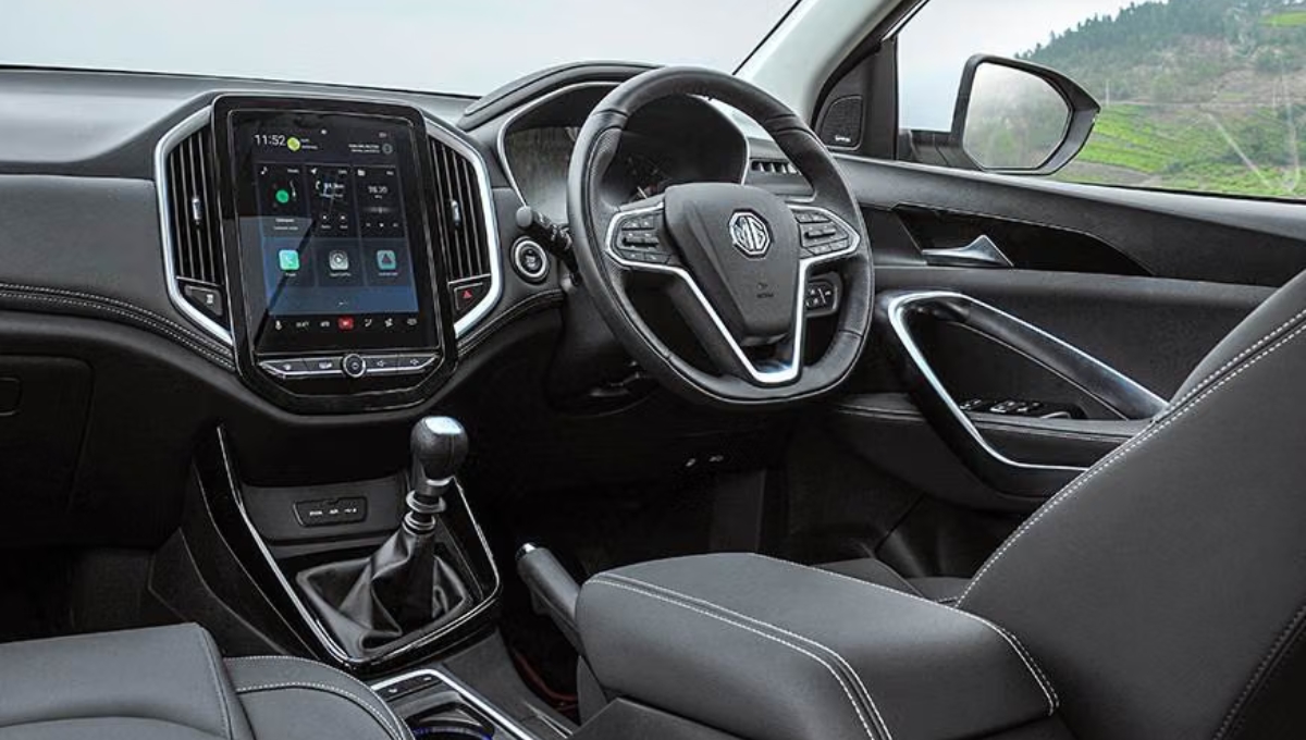 MG Hector 2025: दमदार 2.0L डीज़ल, एडवांस फीचर्स और आकर्षक कीमत