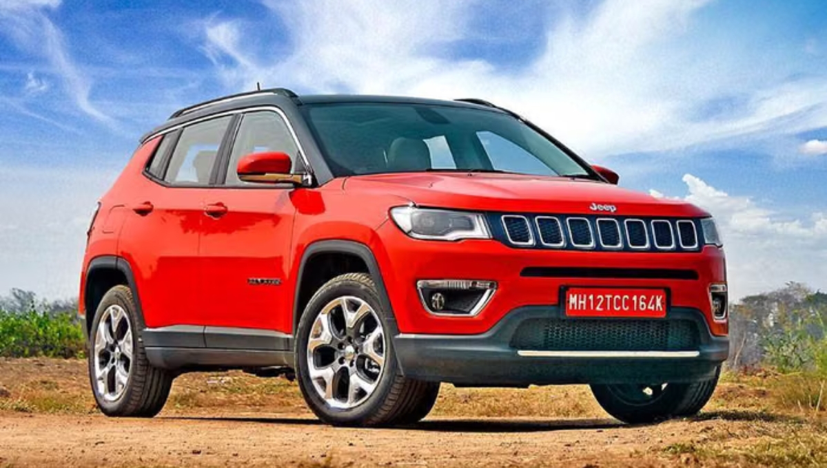 Jeep Compass 2025: दमदार 168bhp इंजन, 6 एयरबैग और 14.9 kmpl माइलेज कीमत जानें