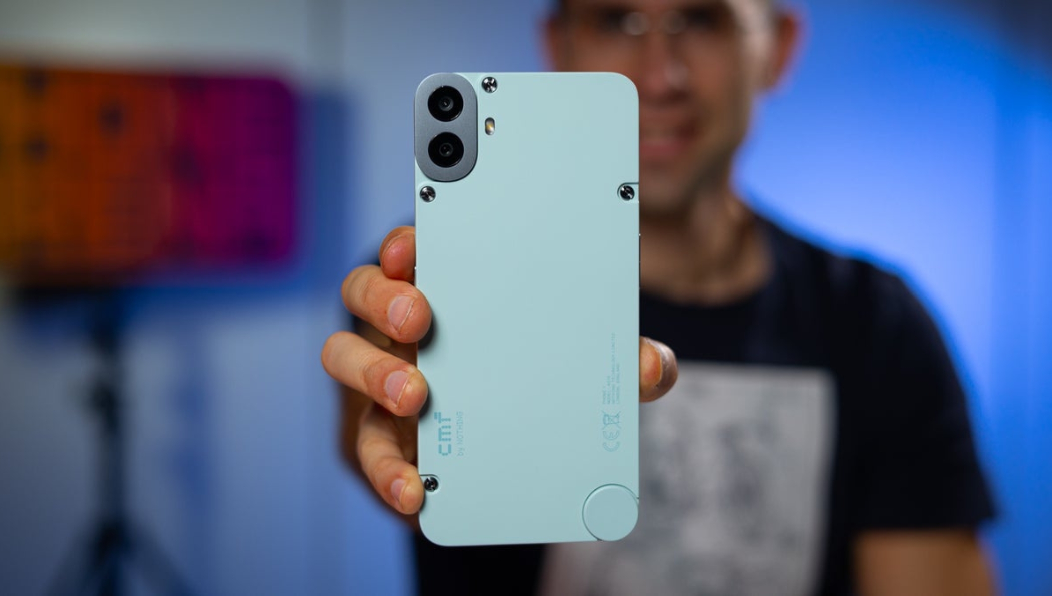 Nothing CMF Phone 1: 50MP कैमरा, 5000mAh बैटरी और शानदार 6.67 AMOLED कीमत कितनी है