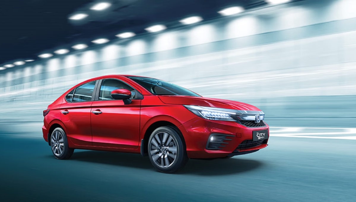 Honda City Hybrid: 27 kmpl माइलेज, लक्ज़री फीचर्स और बेहतरीन कीमत के साथ