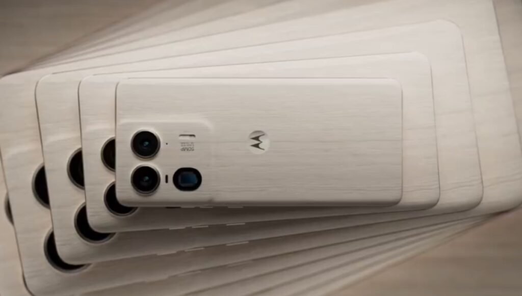 Motorola Moto X50 Ultra: पावरफुल कैमरा और 125W चार्जिंग के साथ धाकड़ स्मार्टफोन