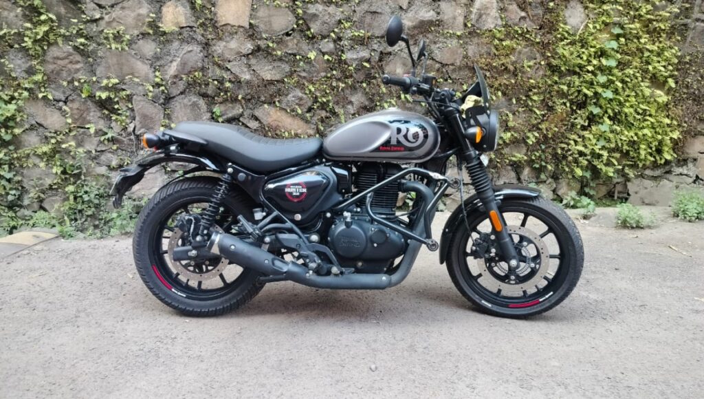 Royal Enfield Hunter 350: दमदार फीचर्स और स्टाइलिश लुक के साथ, कीमत केवल ₹2.05 लाख से शुरू
