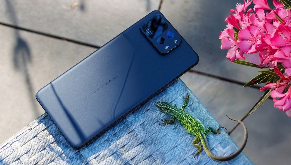 Asus Zenfone 12 Ultra: 50MP рдЯреНрд░рд┐рдкрд▓ рдХреИрдорд░рд╛, 5500mAh рдмреИрдЯрд░реА рдФрд░ рджрдорджрд╛рд░ рдлреАрдЪрд░реНрд╕ рдХреЗ рд╕рд╛рде рдЬрд╛рдирд┐рдП рдХреАрдордд