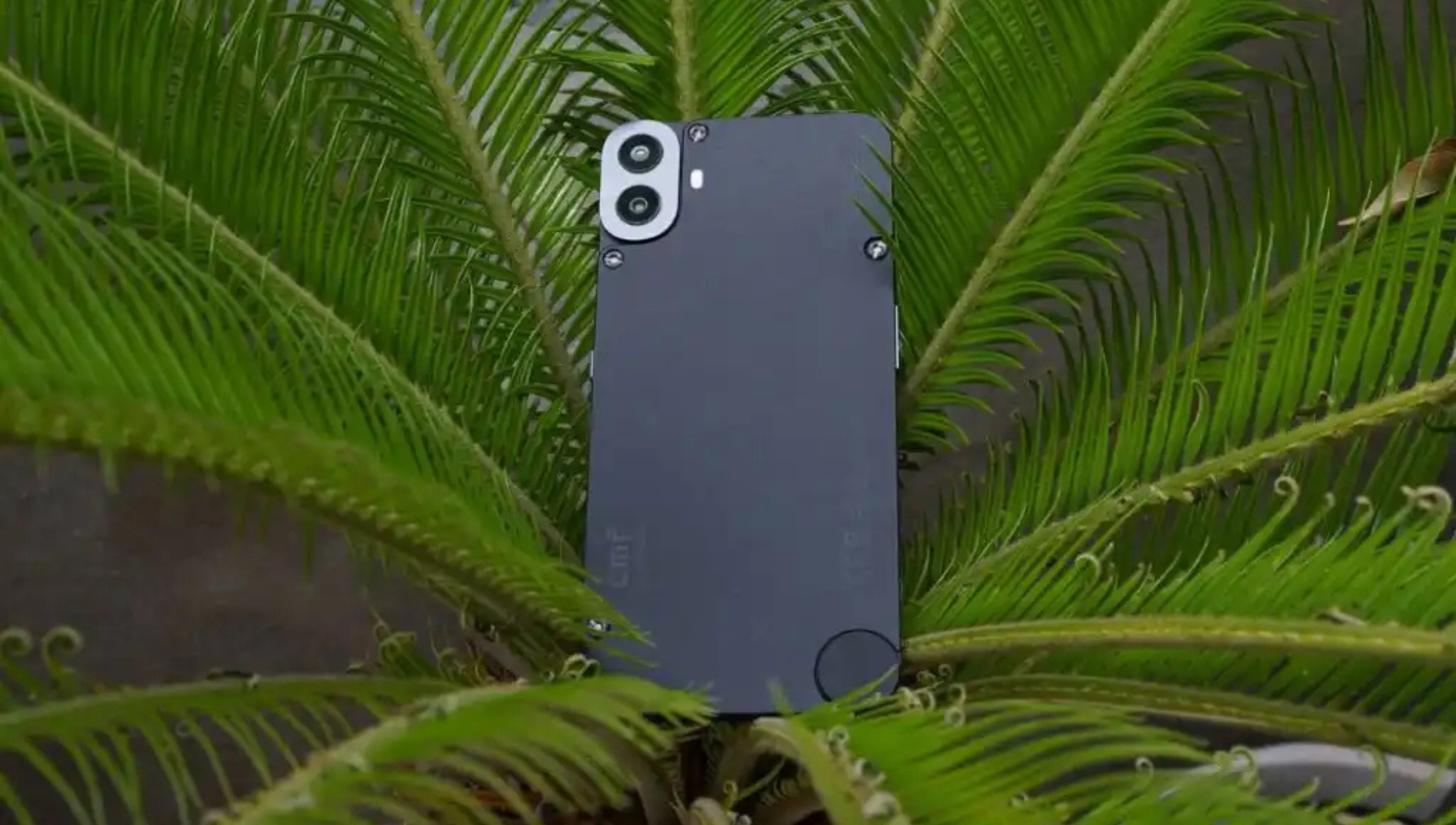 Nothing CMF Phone 1: 50MP कैमरा, 5000mAh बैटरी और शानदार 6.67 AMOLED कीमत कितनी है