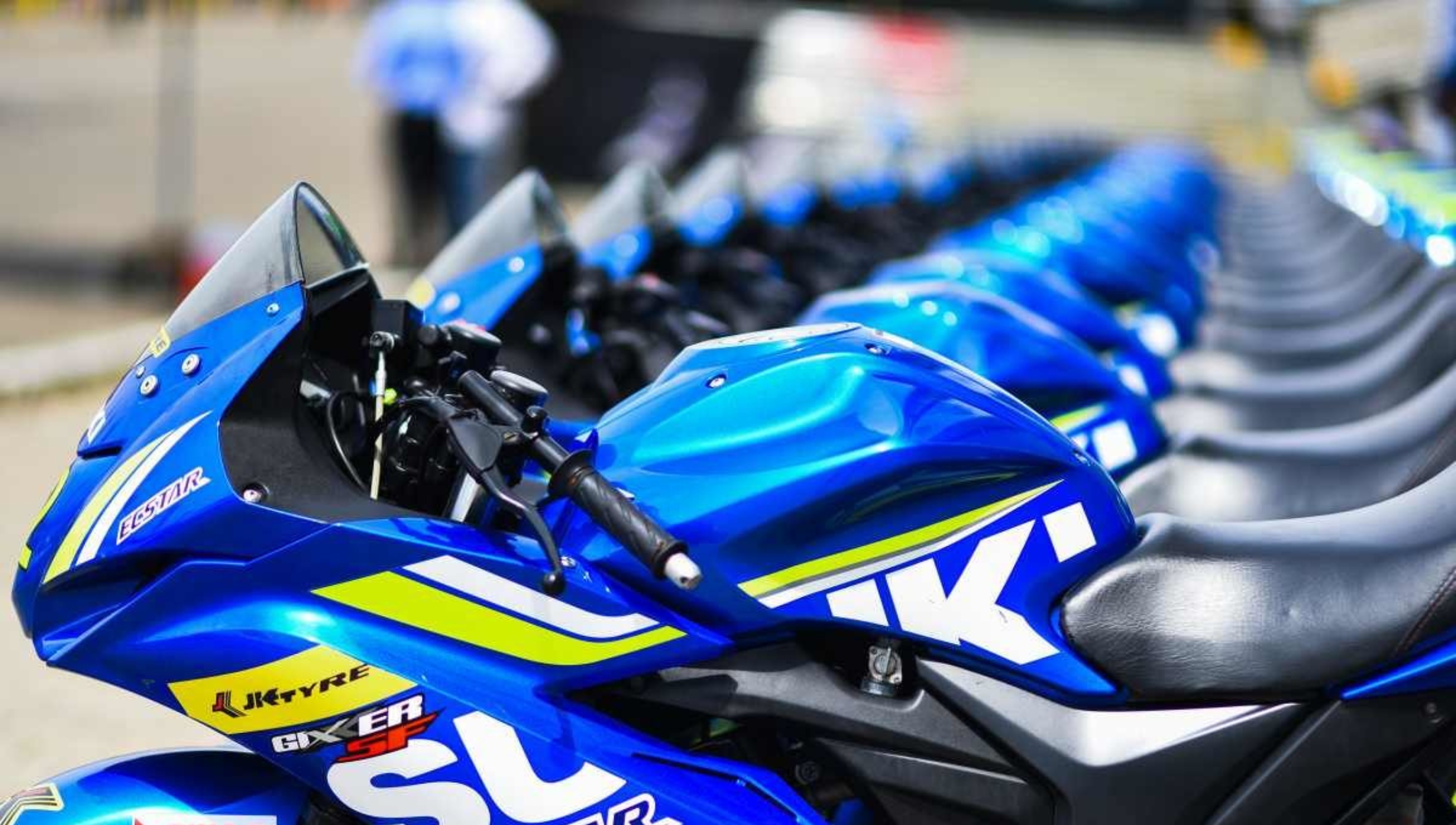 Suzuki Gixxer SF 155cc: दमदार पावर, स्टाइलिश डिजाइन और एक्सक्लूसिव फीचर्स सिर्फ ₹1.45 लाख में