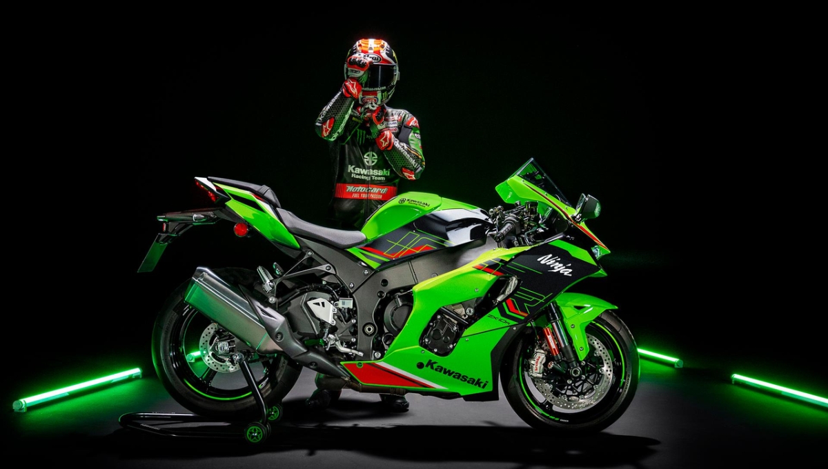 Kawasaki Ninja ZX-10R: दमदार Features और Price जानें, सुपरबाइक प्रेमियों के लिए खास