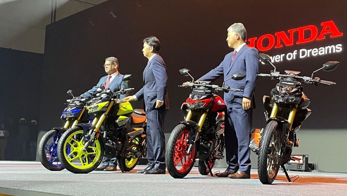 Honda CB 125 Hornet: 124cc पावर, LED हेडलाइट और USB चार्जिंग पोर्ट के साथ