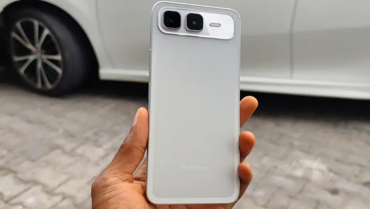 नई Infinix Smart 10 Plus: 8MP कैमरा, 4/8GB RAM और IP64 सुरक्षा के साथ शानदार डील