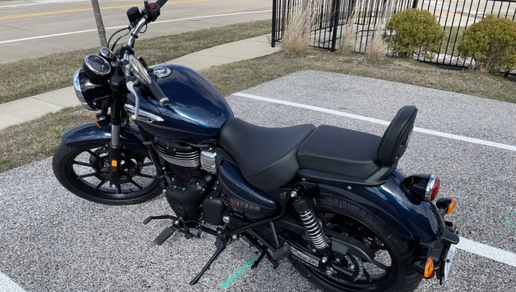 Royal Enfield Meteor 350: दमदार फीचर्स और ₹2.36 लाख की कीमत में शानदार क्रूज़र