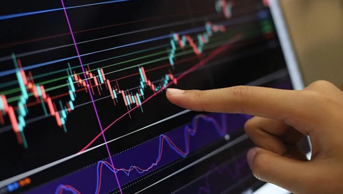 Share Market Highlights: सेंसेक्स में बढ़त, निफ्टी 24,850 के पार