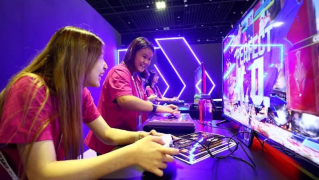 10 रुपये की कमाई भी हो सकती है परेशानी Online Gaming टैक्स नियम समझें