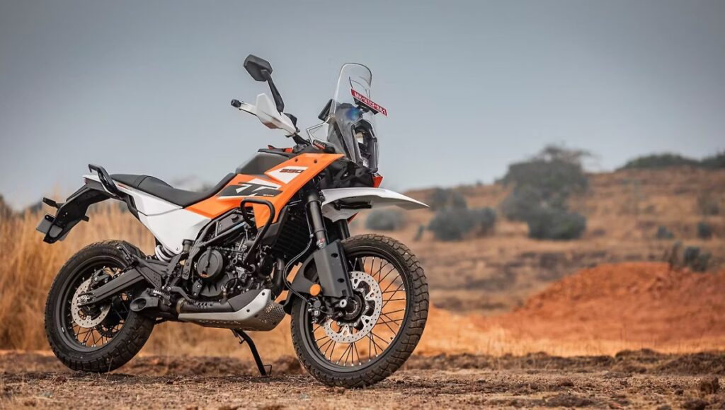 KTM 390 Adventure: 42.9 bhp पावर, स्टाइलिश फीचर्स और सिर्फ ₹3,90,567 में