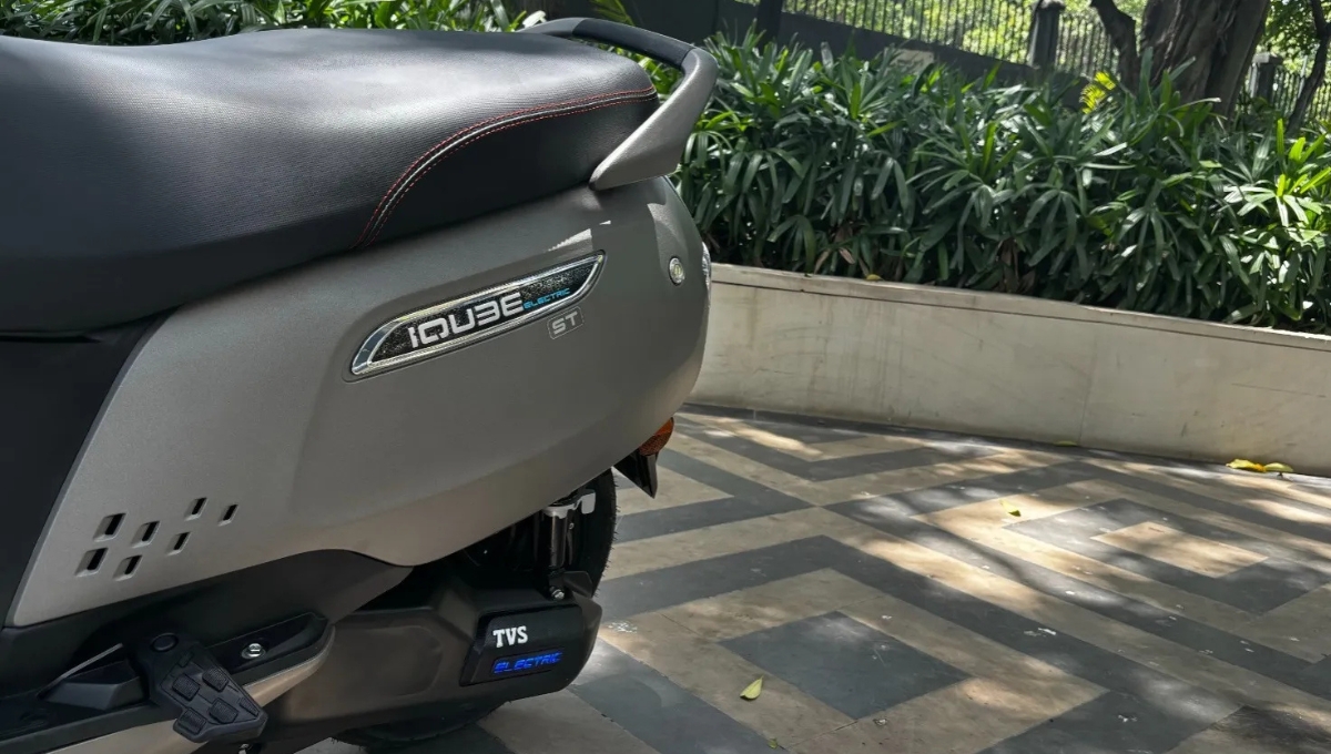TVS iQube Electric Scooter: ₹1.19 लाख की कीमत में दमदार फीचर्स और 140 Nm टॉर्क