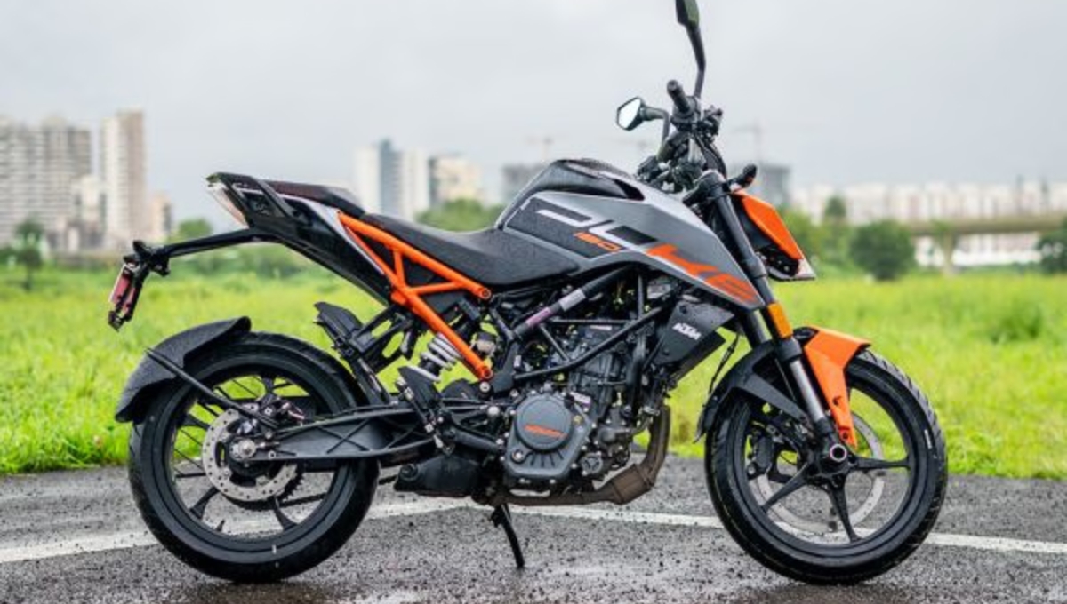 KTM 160 Duke: 164cc इंजन, LED लाइट्स और बेहतरीन फीचर्स के साथ आपकी नई राइड